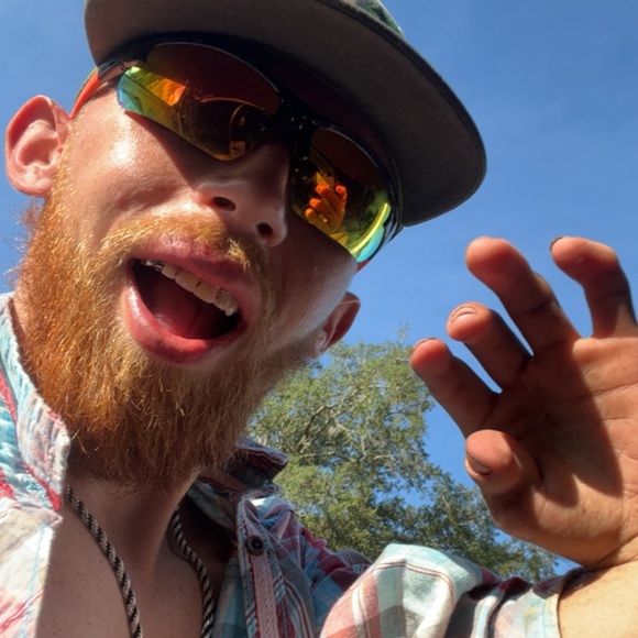 Meet your Posher, Buddy - Picture 5 of 16